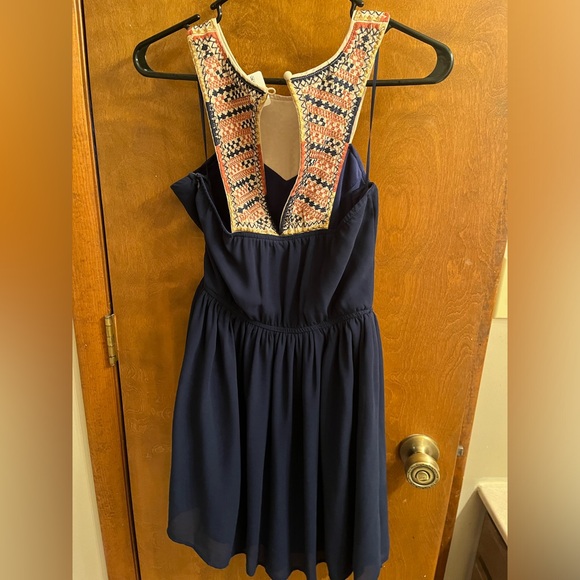Skies are Blue Chambray dress with two other medium dresses! - Picture 6 of 10